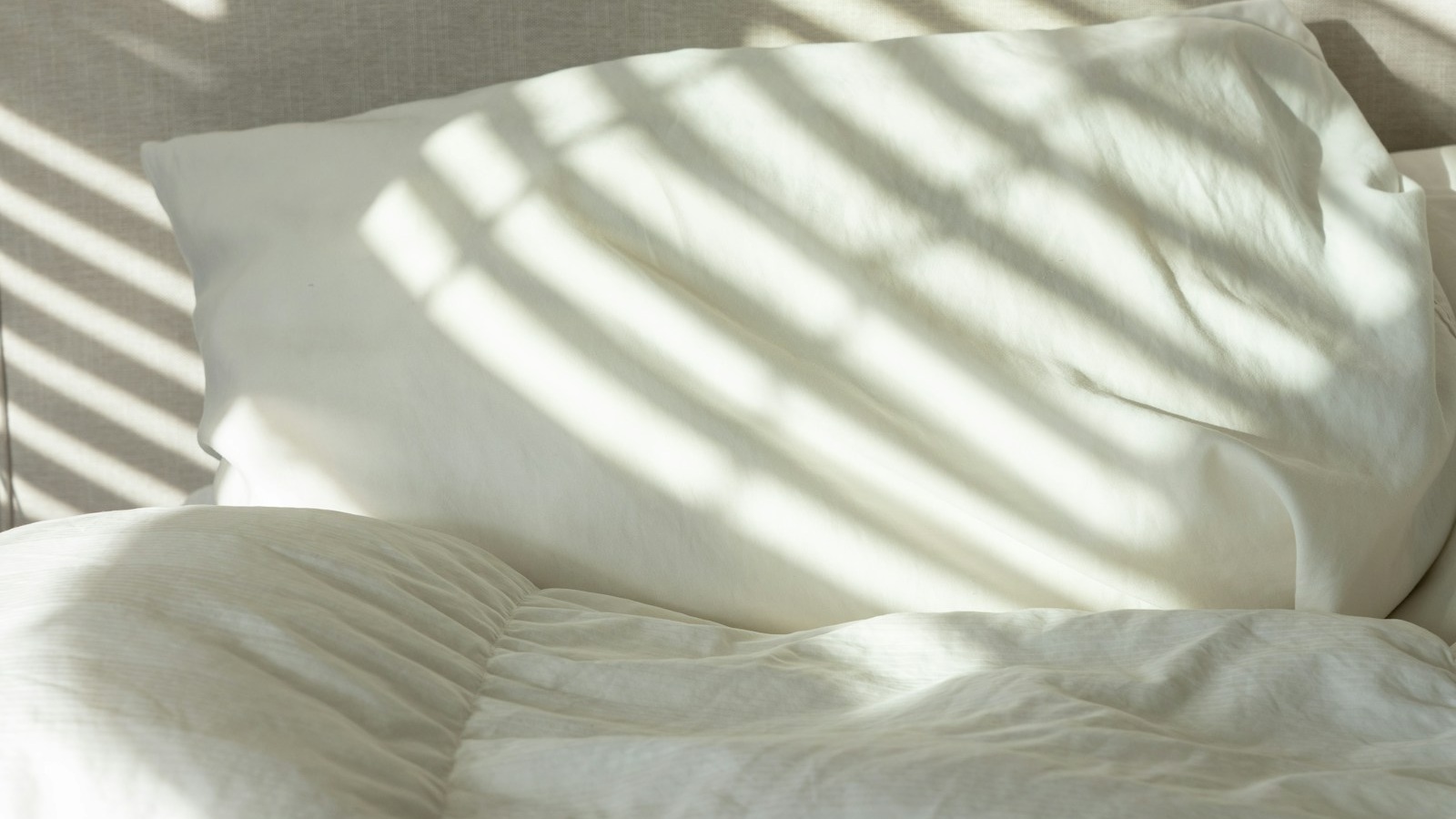 Menstrual Cramps (Dysmenorrhea): Why They Happen and What Actually Helps